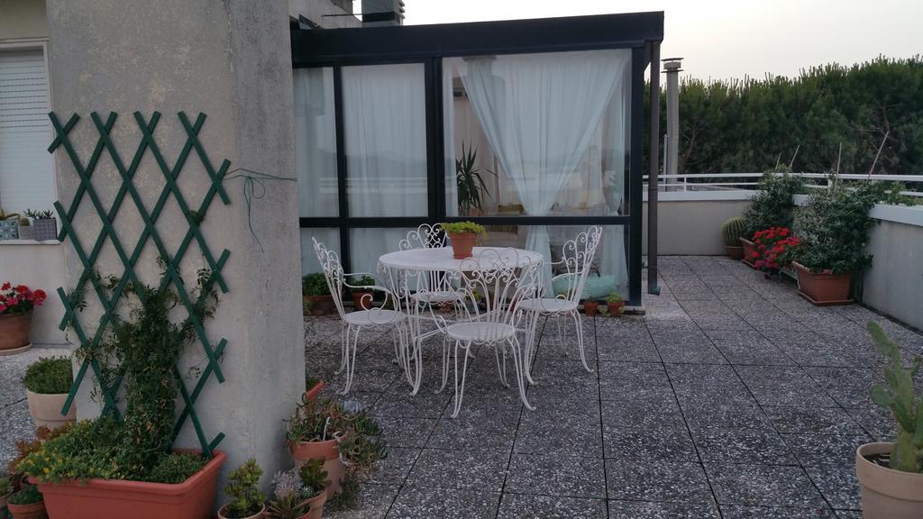 Cristina' S Flat Apartment Misano Adriatico Exterior photo